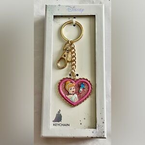 Disney Cinderella Glitter/Enamel  Pink Heart Gold Keychain/Bag clip